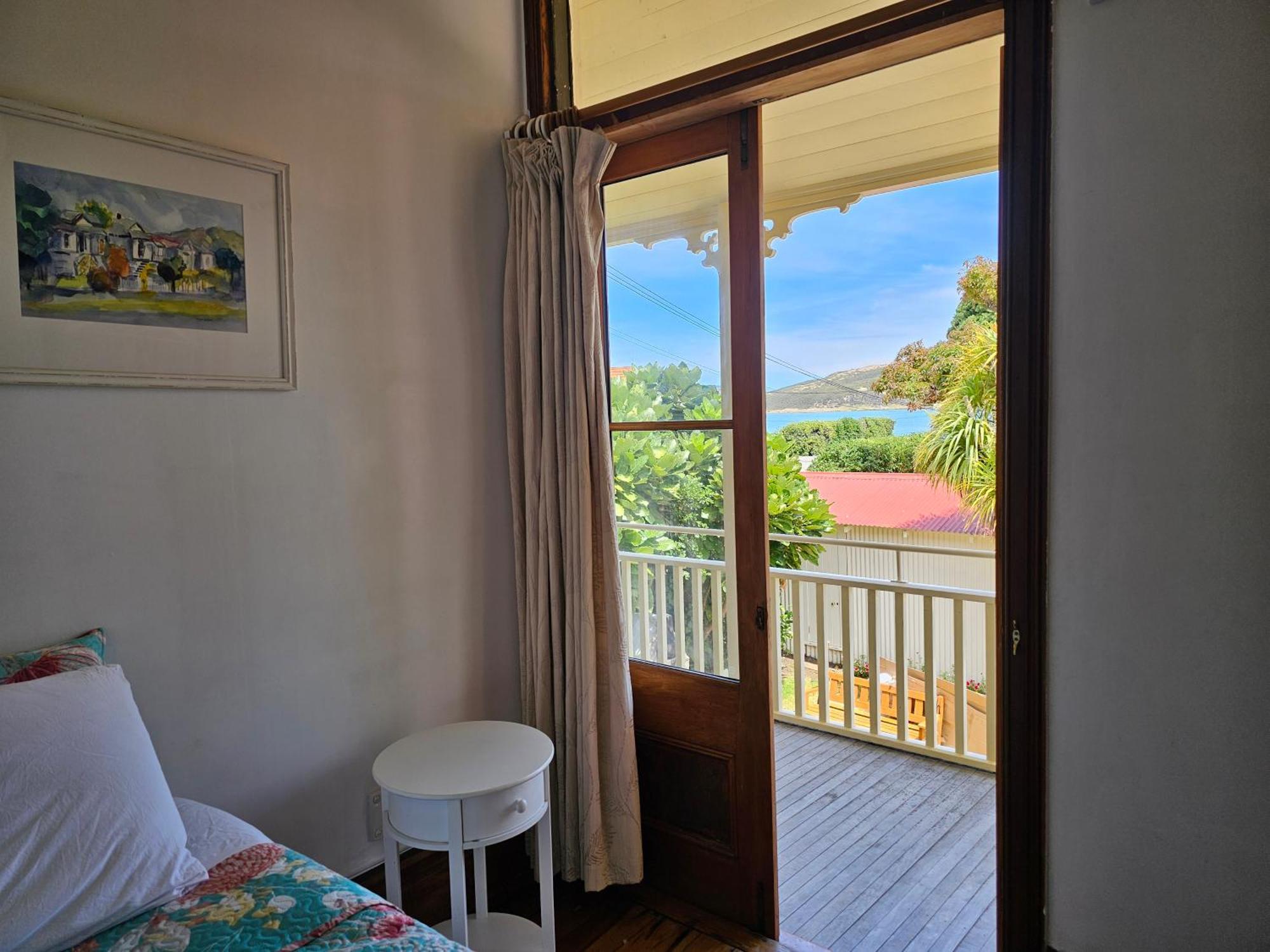 Brony'S Beachfront-Short And Long Term Stays Porirua Pokoj fotografie